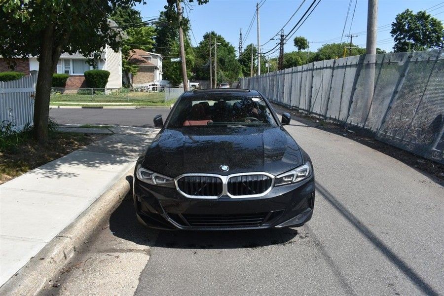 bmw 3 series 2025 3MW69CW06S8E98025 image
